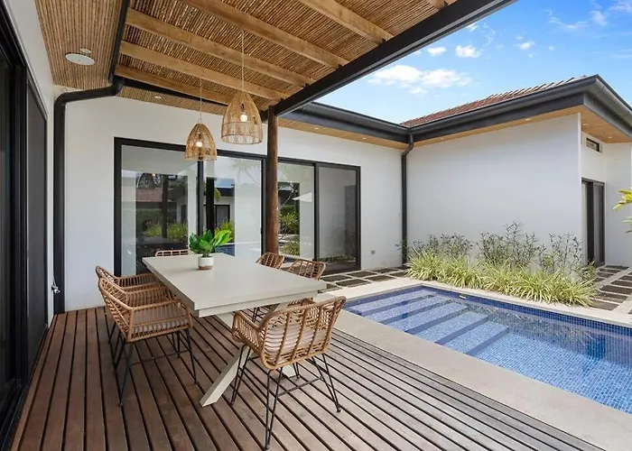 Cu20 Modern W & Pvt Pool Villa