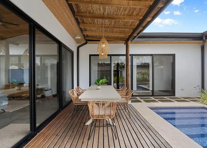 Cu20 Modern W & Pvt Pool Villa *