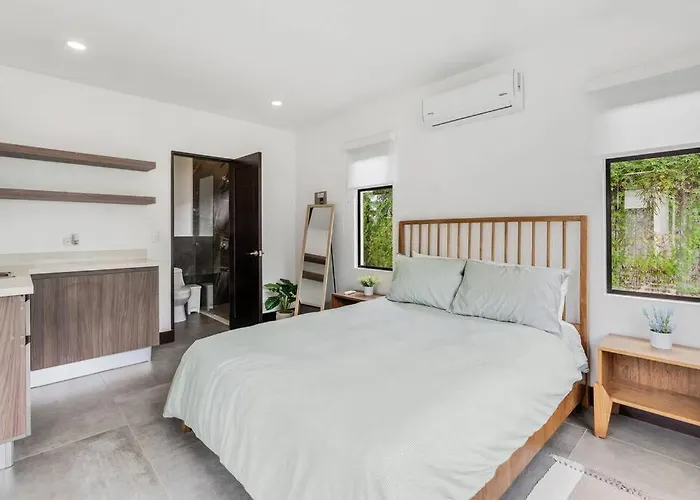 Cu20 Modern W & Pvt Pool Villa